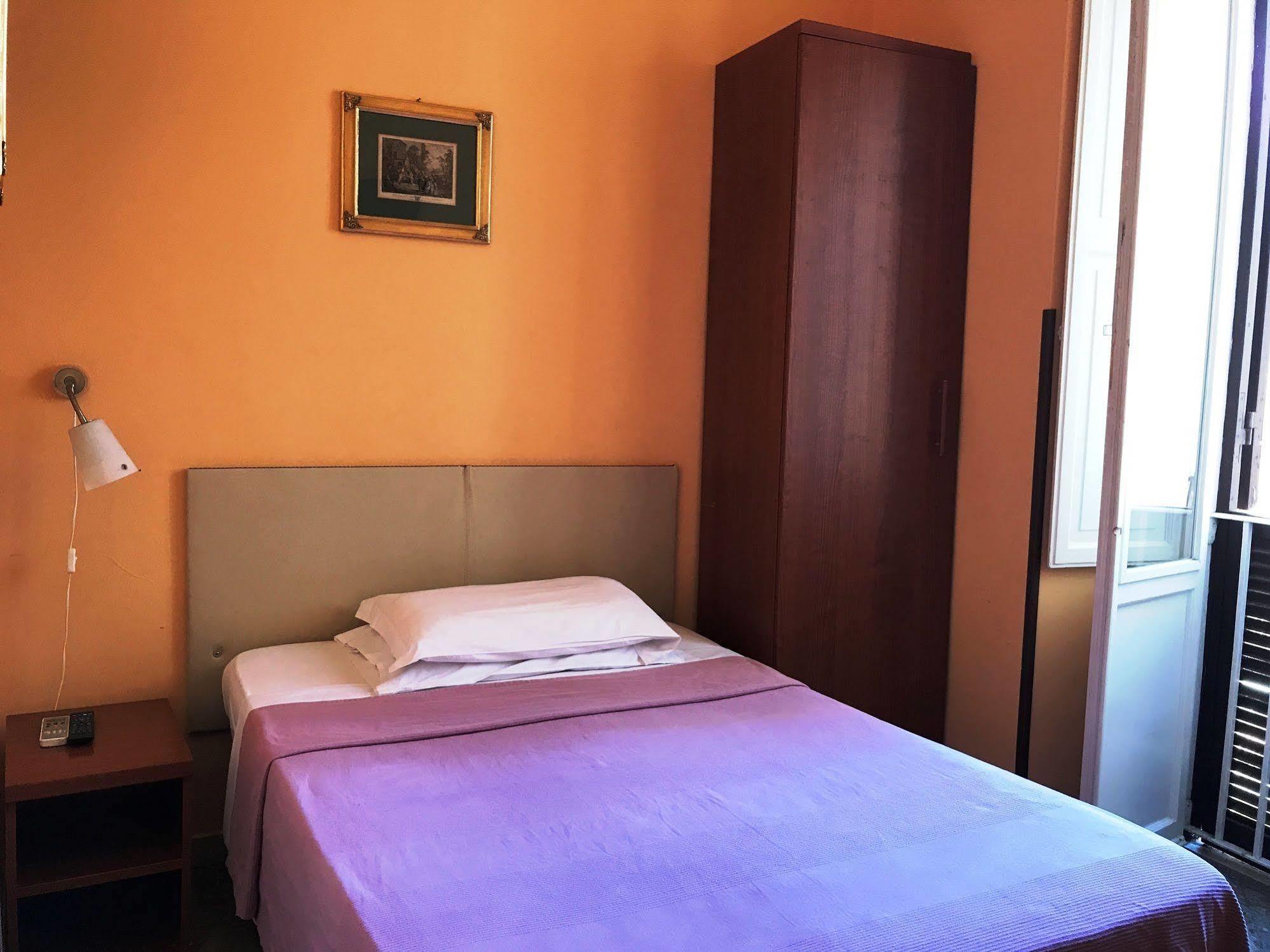 Pensión San Daniele Bundi House Roma