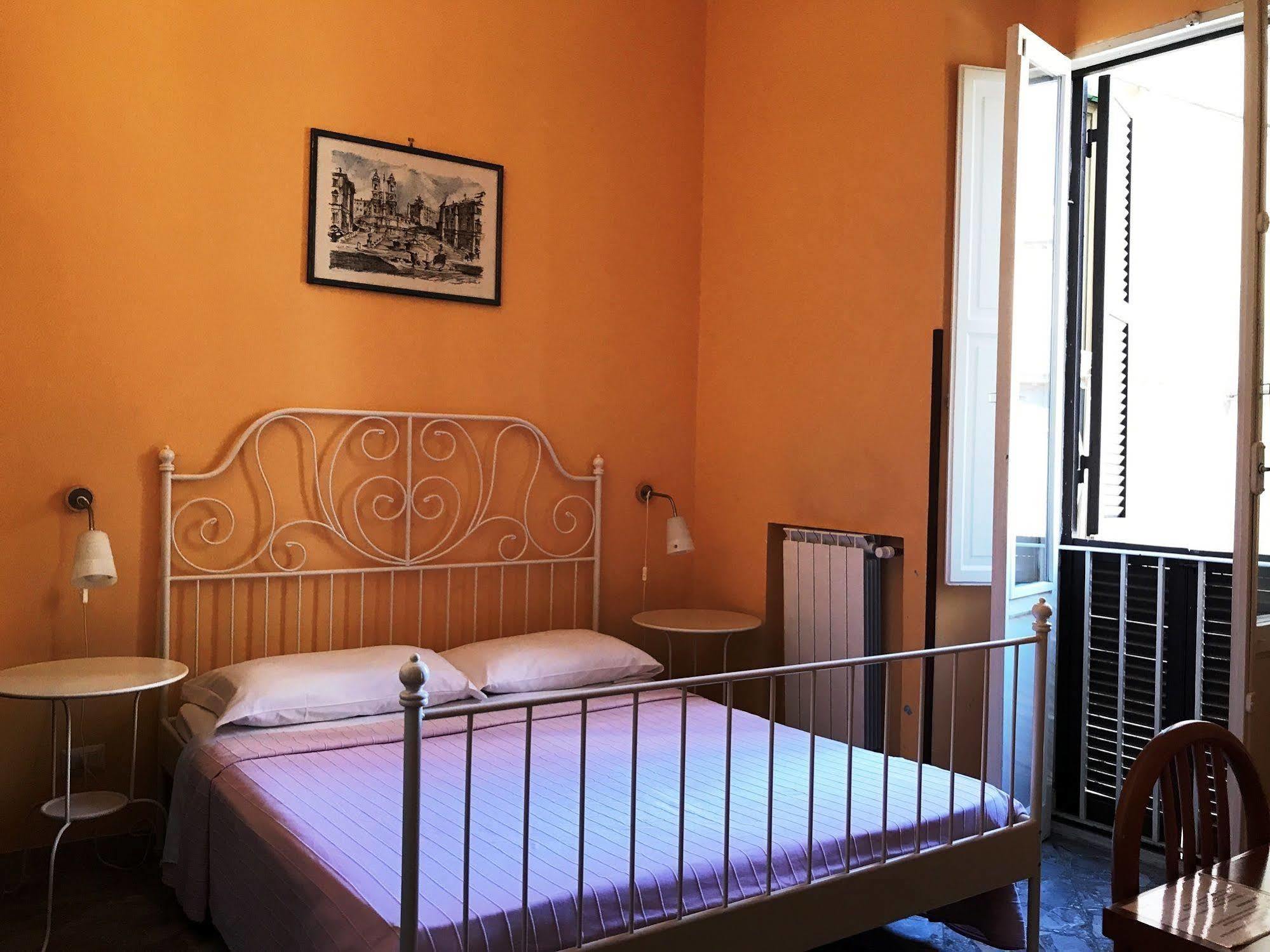 San Daniele Bundi House Pensión Roma